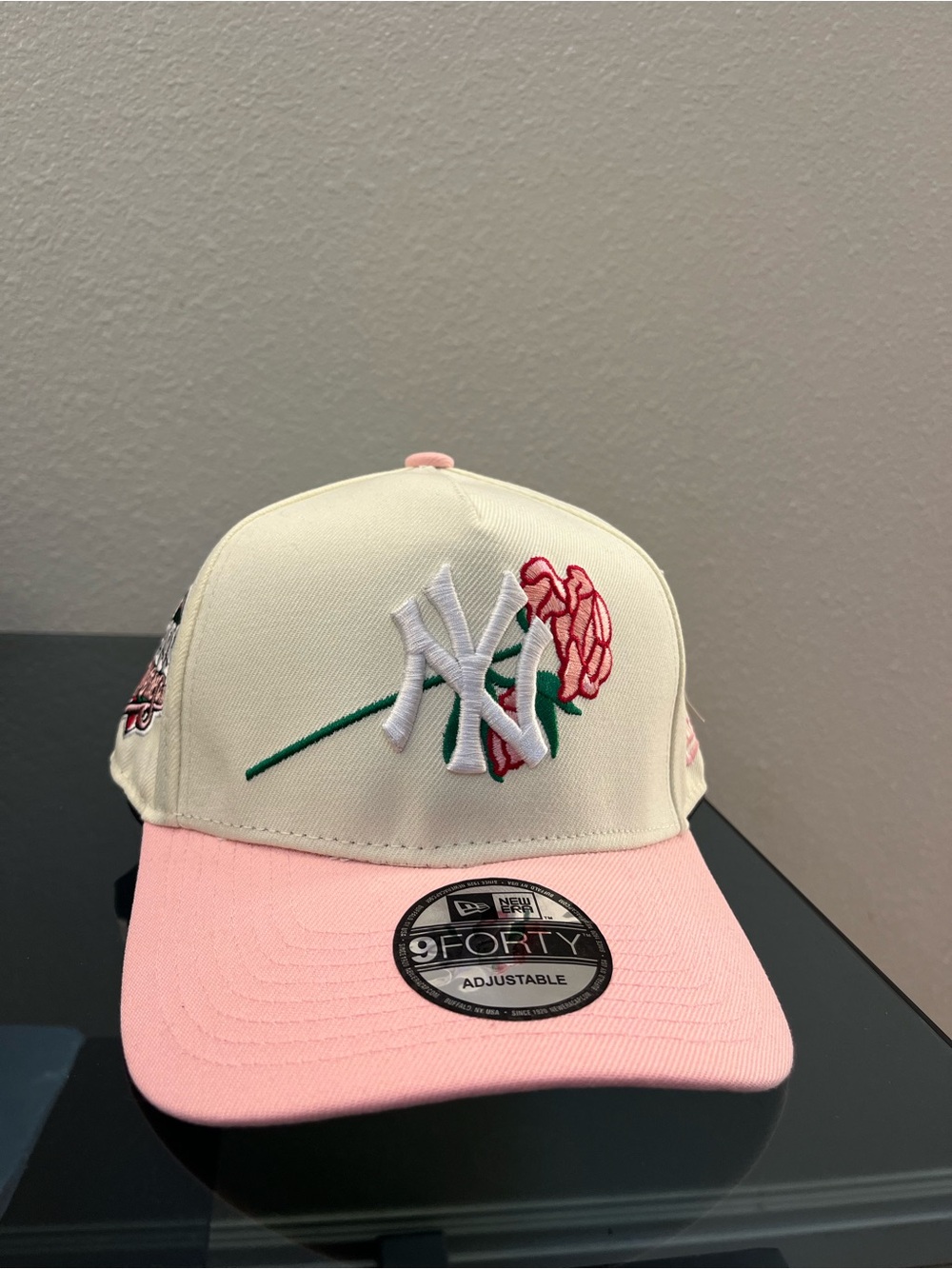 New Era Kids Cream & Pink Floral NY 9FORTY Adjustable Hat